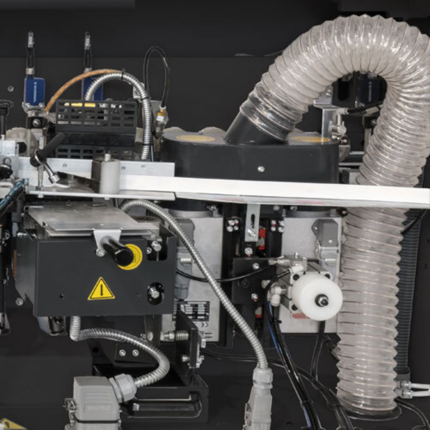 Maksiwa Automatic Edgebander CBCPCR Corner Rounding